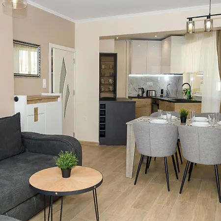 Stylish - The Heart Of By Flat Manаger *